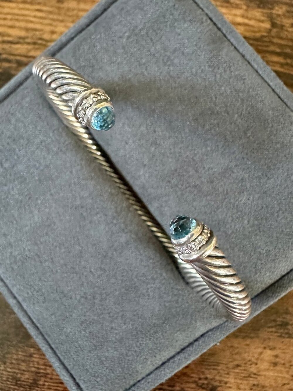 David Yurman Cable Cuff Bracelet w/ Blue Topaz & White Diamonds - 5 mm - Sz Med - Picture 5 of 16